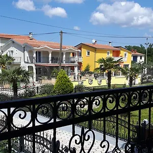  Apartment Radmani